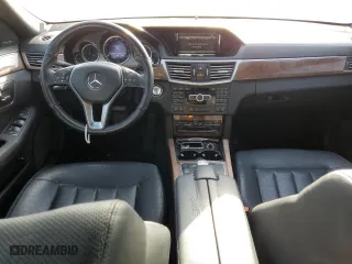 2013 Mercedes-Benz E-Class E 350 Luxury with VIN WDDHF8JB3DA737070, listed as a Copart auction lot 49237955 with 164,646 mi miles and Salvage Title. Bid and sale history available at carsss.com. Image 8.
