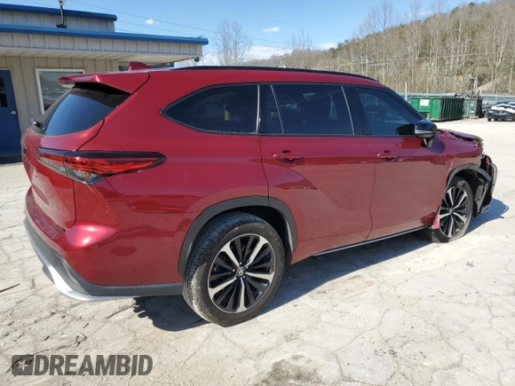 2021 Toyota Highlander XSE z VIN 5TDLZRBH6MS076478, wystawiony jako Copart lot #49897455 z przebiegiem 102 439 mil mil oraz Szkoda całkowita • Salvage title. Historia ofert i sprzedaży dostępna na DreamBid. Obrazek 3.