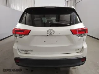 2019 Toyota Highlander SE with VIN 5TDKZRFHXKS556199, listed as a Copart auction lot 48882845 with 64,491 mi miles and Clean Title. Bid and sale history available at carsss.com. Image 6.