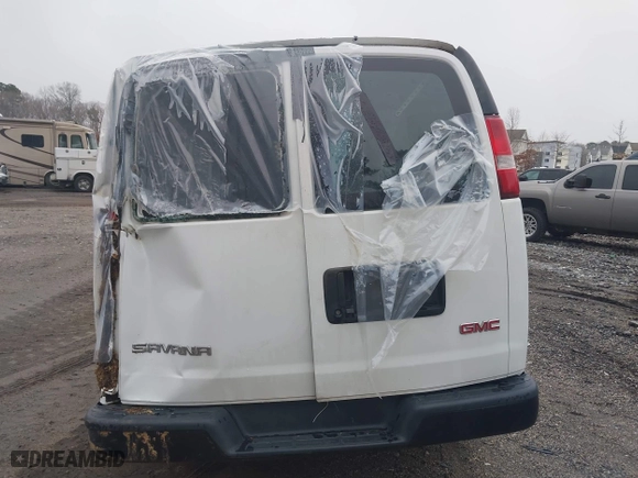 2019 GMC Savana Cargo Van with VIN 1GTW7AFG0K1187642, listed as a IAAI auction lot 41505063 with 103,846 mi miles. Bid and sale history available at carsss.com. Image 16.