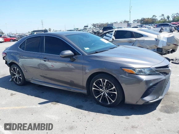 2019 Toyota Camry LE z VIN 4T1B11HK5KU166295, wystawiony jako IAAI lot #42087581 z przebiegiem 87 876 mil mil oraz . Historia ofert i sprzedaży dostępna na DreamBid. Obrazek 14.