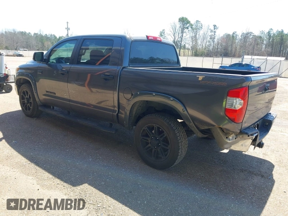 2018 Toyota Tundra 2WD SR5 with VIN 5TFEY5F19JX229779, listed as a IAAI auction lot 41718984 with 272,351 mi miles. Bid and sale history available at carsss.com. Image 3.