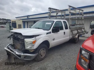 2013 Ford F-250 XLT with VIN 1FT7X2AT4DEB14381, listed as a Copart auction lot 44311815 with 248,109 mi miles and Salvage title. Bid and sale history available at DreamBid. Image 1.