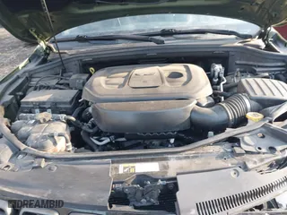2019 Jeep Grand Cherokee Trailhawk with VIN 1C4RJFLG8KC822501, listed as a IAAI auction lot 41445574 with 94,742 mi miles. Bid and sale history available at carsss.com. Image 10.