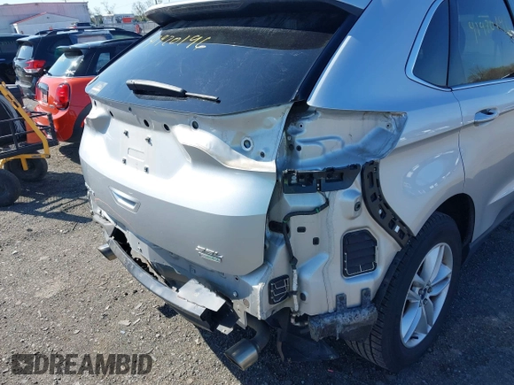 2015 Ford Edge SEL with VIN 2FMTK3J95FBC30089, listed as a IAAI auction lot 41920196 with 69,880 mi miles. Bid and sale history available at carsss.com. Image 17.