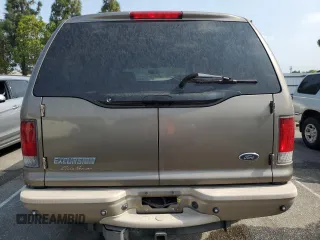 2004 Ford Excursion Eddie Bauer z VIN 1FMSU45P04EC92425, wystawiony jako Copart lot #59355215 z przebiegiem 2 284 375 mil mil oraz Czysty tytuł • Clean title. Historia ofert i sprzedaży dostępna na DreamBid. Obrazek 6.