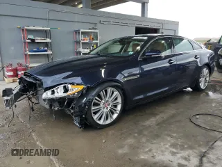 2015 Jaguar XJ Portfolio с VIN SAJWJ2GD2F8V90287, выставлен на аукционе Copart как лот 50291095 с пробегом 46 917 миль миль и Списание • Salvage title. История ставок и продаж доступна на DreamBid. Изображение 1.