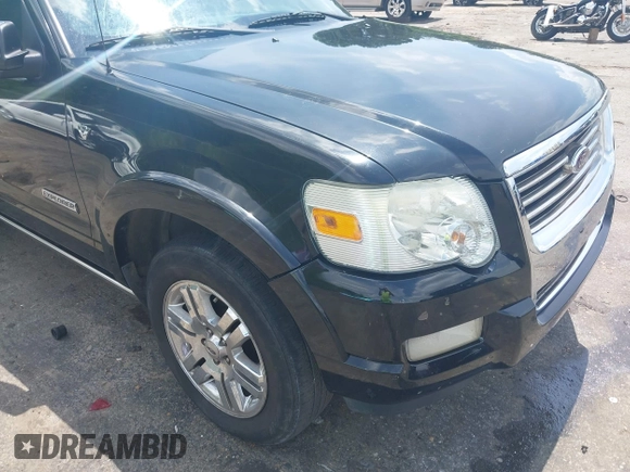 2008 Ford Explorer Limited z VIN 1FMEU65898UB18267, wystawiony jako IAAI lot #42424938 z przebiegiem 149 469 mil mil oraz . Historia ofert i sprzedaży dostępna na DreamBid. Obrazek 17.