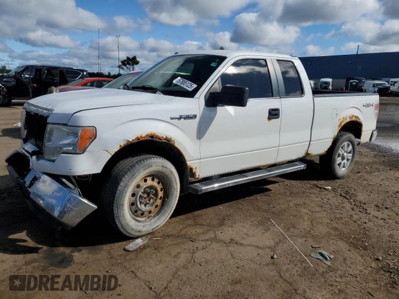 2010 Ford F-150 XL z VIN 1FTEX1E83AFB78831, wystawiony jako Copart lot #57885125 z przebiegiem 370 157 mil mil oraz Czysty tytuł • Clean title. Historia ofert i sprzedaży dostępna na DreamBid. Obrazek 1.