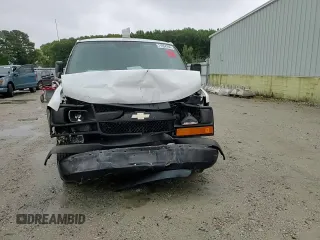 2012 Chevrolet Express Cargo z VIN 1GCWGFCA1C1169004, wystawiony jako Copart lot #71554104 z przebiegiem Nie podano mil oraz Szkoda całkowita • Salvage title. Historia ofert i sprzedaży dostępna na DreamBid. Obrazek 12.