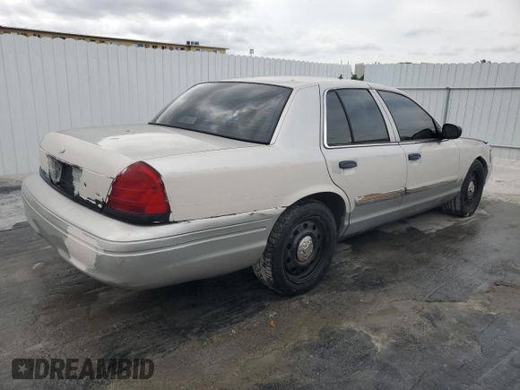 2010 Ford Police Interceptor z VIN 2FABP7BV1AX118041, wystawiony jako Copart lot #46353185 z przebiegiem 111 683 mil mil oraz Czysty tytuł • Clean title. Historia ofert i sprzedaży dostępna na DreamBid. Obrazek 3.