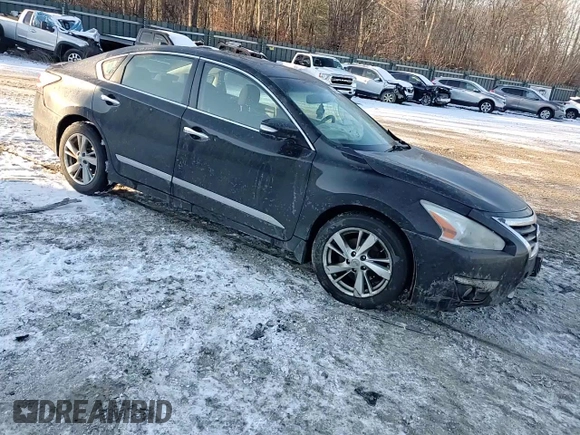 2015 Nissan Altima SV with VIN 1N4AL3AP8FC165767, listed as a Copart auction lot 85513954 with 297,751 mi miles and Salvage Title. Bid and sale history available at DreamBid. Image 10.
