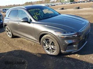 2024 Genesis GV70 Advanced z VIN 5NMMCET10RH003701, wystawiony jako IAAI lot #40944469 z przebiegiem 9 901 mil mil oraz . Historia ofert i sprzedaży dostępna na DreamBid. Obrazek 1.
