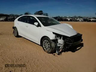 2021 Kia Forte FE with VIN 3KPF24AD6ME328078, listed as a Copart auction lot 47230145 with 83,997 mi miles and Salvage Title. Bid and sale history available at carsss.com. Image 10.