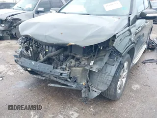 2012 Kia Sorento EX with VIN 5XYKU3A66CG248320, listed as a IAAI auction lot 41891391 with 110,647 mi miles and . Bid and sale history available at DreamBid. Image 6.
