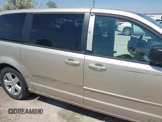 2013 Dodge Grand Caravan SE with VIN 2C4RDGBG9DR642162, listed as a IAAI auction lot 42113378 with 182,370 mi miles and . Bid and sale history available at DreamBid. Image 6.