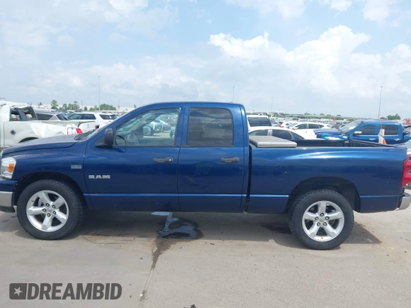2008 Dodge 1500 SLT с VIN 1D7HA18248J171664, выставлен на аукционе IAAI как лот 42090593 с пробегом 238 001 миль миль и . История ставок и продаж доступна на DreamBid. Изображение 15.