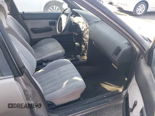1990 Geo Prizm z VIN 1Y1SK7169LZ039342, wystawiony jako IAAI lot #42035615 z przebiegiem 182 352 mil mil oraz . Historia ofert i sprzedaży dostępna na DreamBid. Obrazek 5.