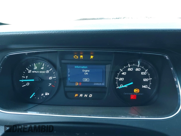 2014 Ford Police Interceptor z VIN 1FAHP2MK3EG124483, wystawiony jako IAAI lot #41018811 z przebiegiem 200 626 mil mil oraz . Historia ofert i sprzedaży dostępna na DreamBid. Obrazek 7.