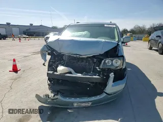 2010 Chrysler Town & Country Touring with VIN 2A4RR5D17AR266307, listed as a Copart auction lot 51007275 with 205,547 mi miles and Salvage Title. Bid and sale history available at DreamBid. Image 12.