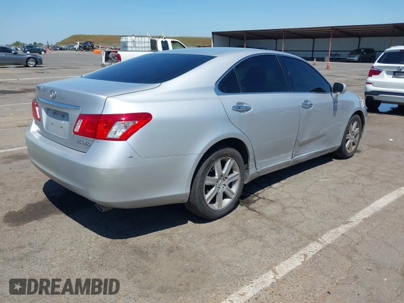 2008 Lexus ES 350 with VIN JTHBJ46G982269291, listed as a IAAI auction lot 42114868 with 81,376 mi miles. Bid and sale history available at carsss.com. Image 4.