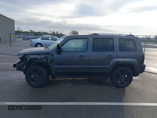 2016 Jeep Patriot High Altitude with VIN 1C4NJRFB9GD681312, listed as a IAAI auction lot 40748710 with 97,471 mi miles and . Bid and sale history available at DreamBid. Image 15.