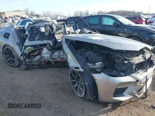 2019 BMW M5 Competition with VIN WBSJF0C58KB285959, listed as a IAAI auction lot 41867705 with 0 mi miles. Bid and sale history available at carsss.com. Image 1.