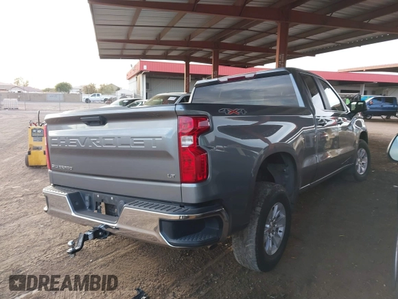 2020 Chevrolet Silverado 1500 LT with VIN 1GCRYDEDXLZ221253, listed as a IAAI auction lot 41559292 with 93,852 mi miles. Bid and sale history available at carsss.com. Image 4.