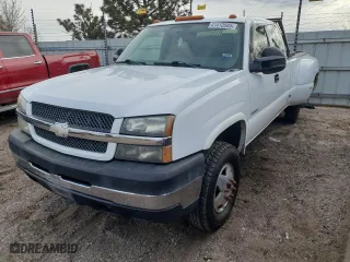 2004 Chevrolet Silverado 3500 with VIN 1GCJC39G84E193598, listed as a Copart auction lot 41412585 with 99,910 mi miles and Salvage Title. Bid and sale history available at carsss.com. Image 1.