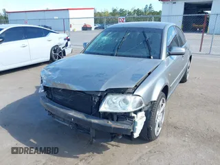 2003 Volkswagen Passat GL z VIN WVWMD63BX3E423052, wystawiony jako IAAI lot #39234258 z przebiegiem 267 688 mil mil oraz . Historia ofert i sprzedaży dostępna na DreamBid. Obrazek 12.