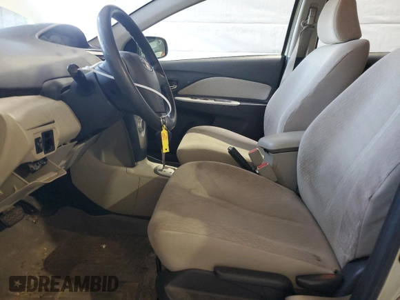 2008 Toyota Yaris z VIN JTDBT923381274987, wystawiony jako Copart lot #52081485 z przebiegiem 188 017 mil mil oraz Szkoda całkowita • Salvage title. Historia ofert i sprzedaży dostępna na DreamBid. Obrazek 7.