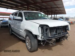 2007 GMC Yukon XL z VIN 1GKFK66837J358013, wystawiony jako IAAI lot #42047794 z przebiegiem 153 590 mil mil oraz . Historia ofert i sprzedaży dostępna na DreamBid. Obrazek 1.