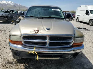 2003 Dodge Dakota SLT with VIN 1D7HG48N23S149028, listed as a Copart auction lot 53540335 with 201,059 mi miles and Salvage Title. Bid and sale history available at DreamBid. Image 5.