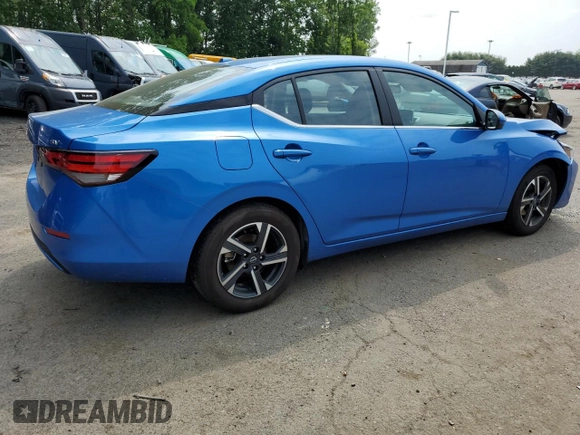2024 Nissan Sentra SV z VIN 3N1AB8CV1RY329879, wystawiony jako Copart lot #60034395 z przebiegiem 20 852 mil mil oraz Czysty tytuł • Clean title. Historia ofert i sprzedaży dostępna na DreamBid. Obrazek 3.
