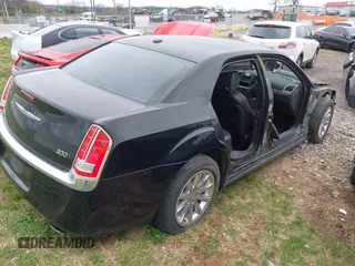 2012 Chrysler 300 Limited with VIN 2C3CCACG3CH113206, listed as a IAAI auction lot 41841604 with Not Provided miles. Bid and sale history available at carsss.com. Image 4.