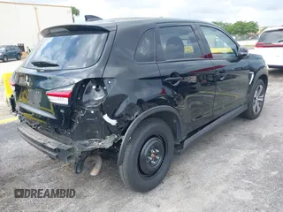2024 Mitsubishi Outlander S z VIN JA4ARUAU3RU014400, wystawiony jako IAAI lot #41983269 z przebiegiem 22 489 mil mil oraz . Historia ofert i sprzedaży dostępna na DreamBid. Obrazek 4.