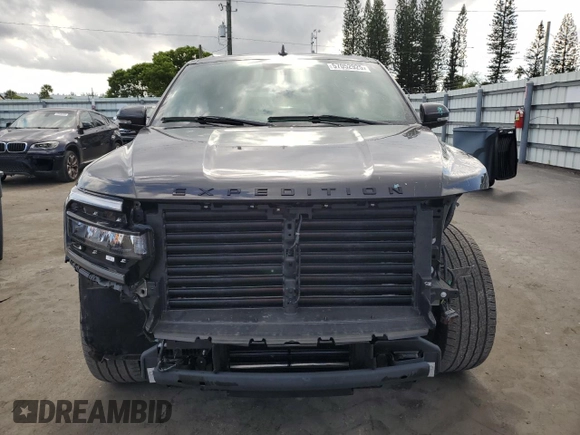 2024 Ford Expedition Max Limited с VIN 1FMJK1K81REA79570, выставлен на аукционе Copart как лот 57052925 с пробегом 11 381 миль миль и Списание • Salvage title. История ставок и продаж доступна на DreamBid. Изображение 5.