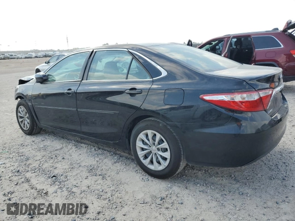 2015 Toyota Camry XLE z VIN 4T4BF1FKXFR482632, wystawiony jako Copart lot #53574545 z przebiegiem 123 253 mil mil oraz Szkoda całkowita • Salvage title. Historia ofert i sprzedaży dostępna na DreamBid. Obrazek 2.