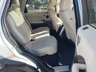2017 Land Rover Range Rover Sport HSE z VIN SALWR2FV3HA125426, wystawiony jako IAAI lot #42327634 z przebiegiem 65 142 mil mil oraz . Historia ofert i sprzedaży dostępna na DreamBid. Obrazek 8.