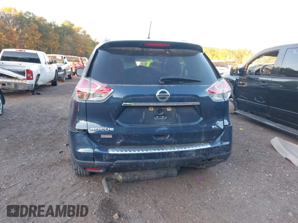2016 Nissan Rogue SV with VIN 5N1AT2MT0GC860352, listed as a IAAI auction lot 40926872 with 114,450 mi miles. Bid and sale history available at carsss.com. Image 6.