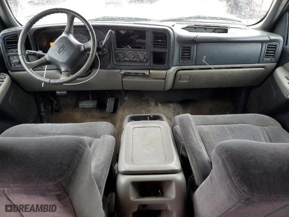 2002 Chevrolet Tahoe LT with VIN 1GNEC13ZX2R170031, listed as a Copart auction lot 88728135 with 370,496 mi miles and Salvage Title. Bid and sale history available at carsss.com. Image 8.