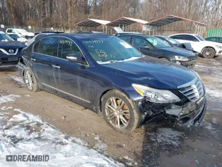2012 Hyundai Genesis 4.6L with VIN KMHGC4DF5CU207309, listed as a IAAI auction lot 41379737 with 124,992 mi miles. Bid and sale history available at carsss.com. Image 1.
