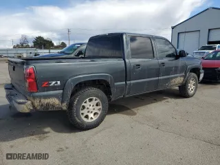 2005 Chevrolet Silverado 1500 LS with VIN 2GCEK13T051113115, listed as a Copart auction lot 48807345 with 225,006 mi miles and Salvage Title. Bid and sale history available at carsss.com. Image 3.