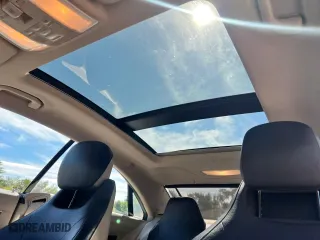 2015 Mercedes-Benz E-Class E 400 with VIN WDDKJ6FB2FF307229, listed as a Copart auction lot 70142514 with 143,809 mi miles and Clean Title. Bid and sale history available at carsss.com. Image 13.
