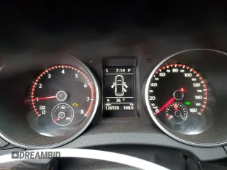2012 Volkswagen GTI w/Conv & Sunroof PZEV с VIN WVWHD7AJ5CW160089, выставлен на аукционе Copart как лот 48440675 с пробегом 126 559 миль миль и Списание • Salvage title. История ставок и продаж доступна на DreamBid. Изображение 9.