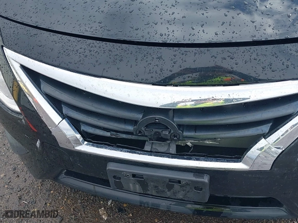 2019 Nissan Versa Sedan SV with VIN 3N1CN7AP6KL802709, listed as a IAAI auction lot 41818338 with 127,358 mi miles. Bid and sale history available at carsss.com. Image 21.