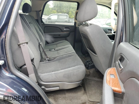2008 GMC Yukon SLE w/3SB with VIN 1GKFK13018J144673, listed as a Copart auction lot 71287664 with 156,977 mi miles and Salvage Title. Bid and sale history available at carsss.com. Image 10.