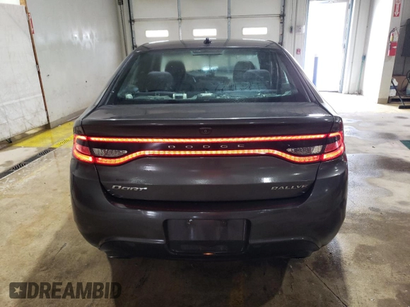 2015 Dodge Dart SXT z VIN 1C3CDFBB5FD182559, wystawiony jako Copart lot #57449505 z przebiegiem 84 595 mil mil oraz Szkoda całkowita • Salvage title. Historia ofert i sprzedaży dostępna na DreamBid. Obrazek 6.