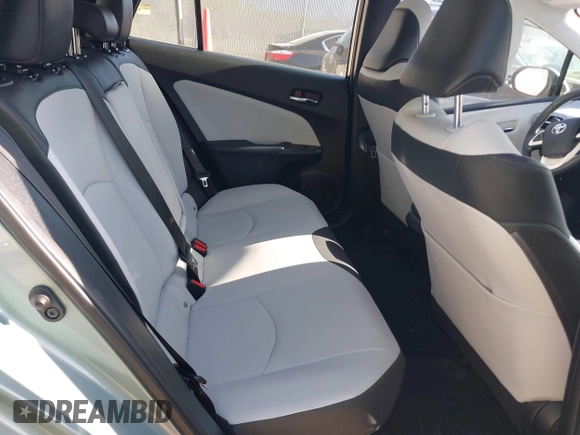 2016 Toyota Prius Four z VIN JTDKARFU6G3513668, wystawiony jako IAAI lot #42213059 z przebiegiem 44 973 mil mil oraz . Historia ofert i sprzedaży dostępna na DreamBid. Obrazek 8.