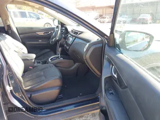 2016 Nissan Rogue SV with VIN 5N1AT2MV7GC732658, listed as a IAAI auction lot 41138612 with 119,692 mi miles. Bid and sale history available at carsss.com. Image 5.